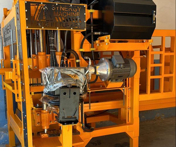 Machine Fabrication de Brique- Parpaing 8.1